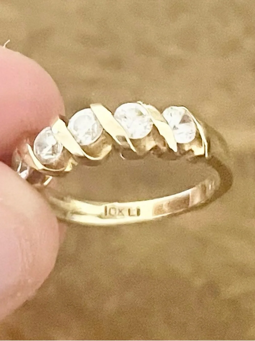 10kt Gold CZ Twist Bridal Ring Size 6 3.6 Grams